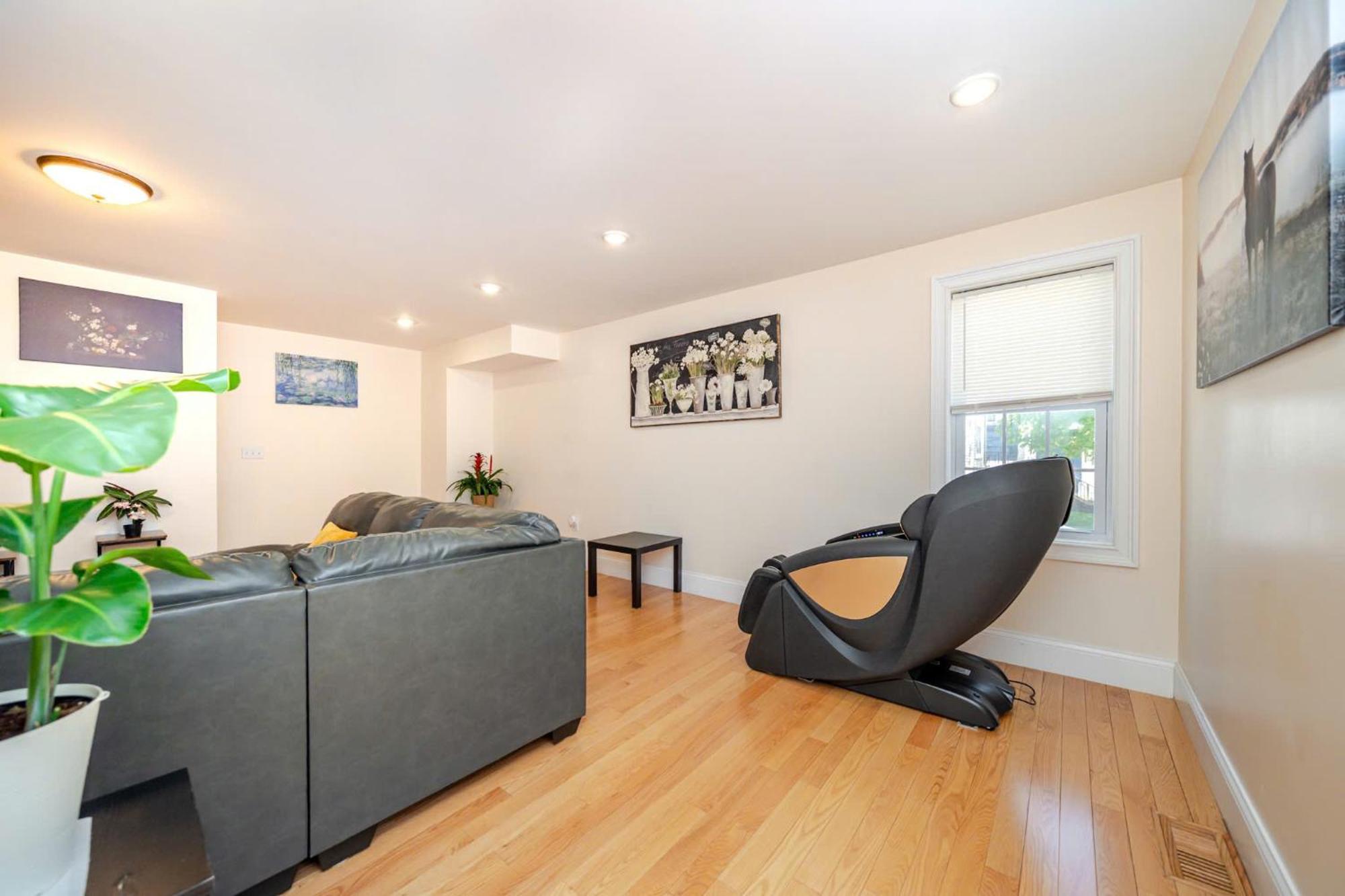 37 - 3Br Quincy - Cozy Townhouse Near Blue Hills Apartment Exterior photo