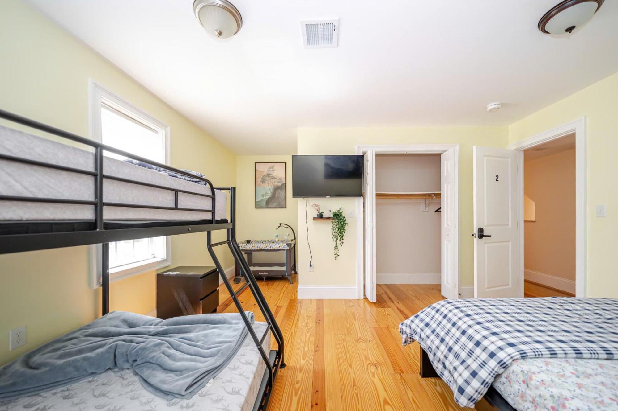 37 - 3Br Quincy - Cozy Townhouse Near Blue Hills Apartment Exterior photo