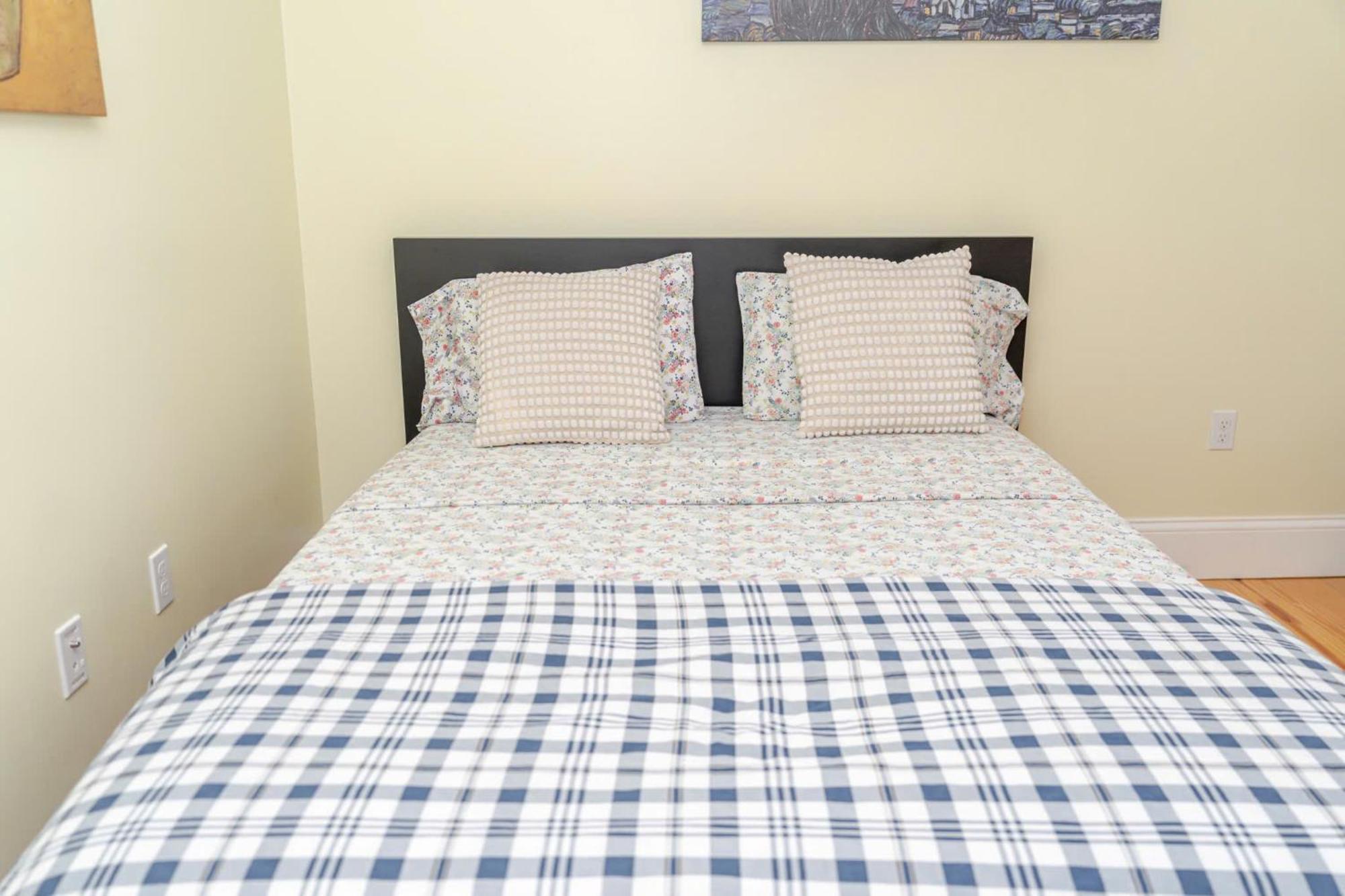 37 - 3Br Quincy - Cozy Townhouse Near Blue Hills Apartment Exterior photo